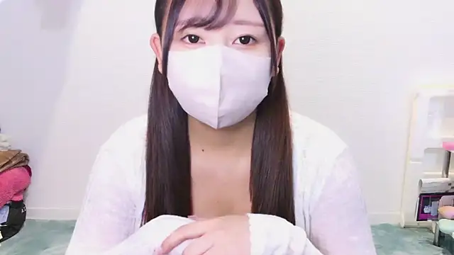 Snapshot of YUTSU_KI chatting on December 14, 8:08 pm YUTSU KI online show from December 14, 8:08 pm