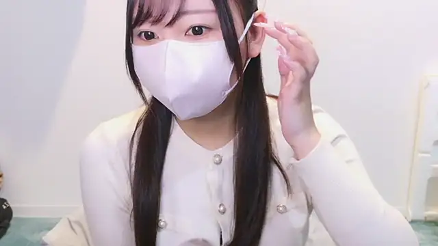 Snapshot of YUTSU_KI chatting on December 21, 4:03 pm YUTSU KI online show from December 21, 4:03 pm