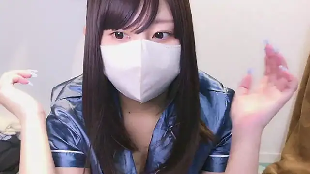 Snapshot of YUTSU_KI chatting on January 21, 3:54 pm YUTSU KI online show from January 21, 3:54 pm