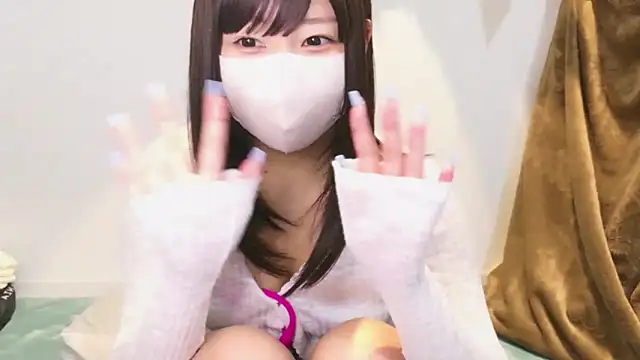 Snapshot of YUTSU_KI chatting on February 1, 7:26 am YUTSU KI online show from February 1, 7:26 am