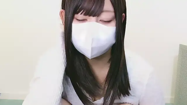 Snapshot of YUTSU_KI chatting on September 12, 1:11 pm YUTSU KI online show from September 12, 1:11 pm