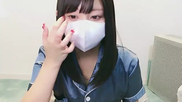 Snapshot of YUTSU_KI chatting on October 18, 3:02 pm YUTSU KI online show from October 18, 3:02 pm