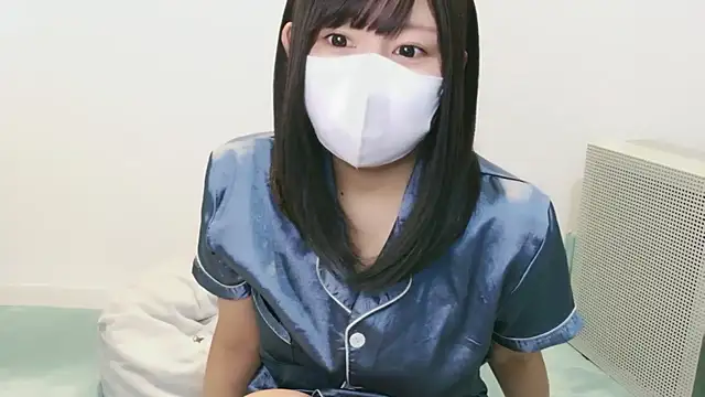 Snapshot of YUTSU_KI chatting on October 24, 9:33 pm YUTSU KI online show from October 24, 9:33 pm