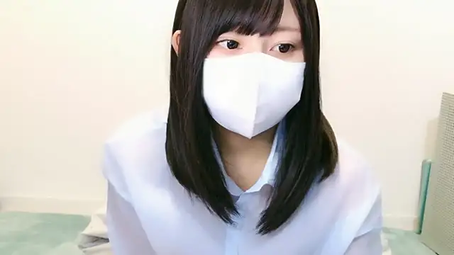 Snapshot of YUTSU_KI chatting on November 7, 3:45 pm YUTSU KI online show from November 7, 3:45 pm