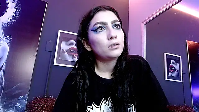 sophy rock online show from February 27, 2:00 pm