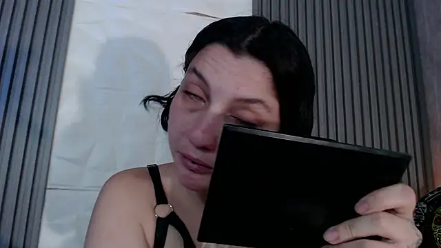 sophy rock online show from October 25, 4:35 pm