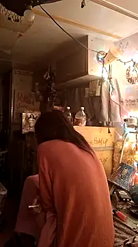 whitetrashdirtyslut online show from July 22, 11:13 am
