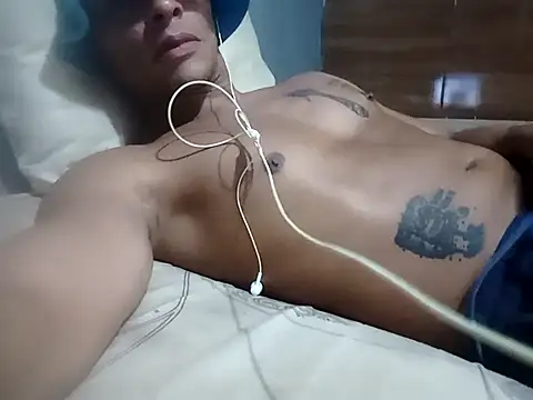 Snapshot of Tawan_Mandrake chatting on June 3, 2:25 am Tawan Mandrake online show from June 3, 2:25 am
