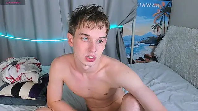 4ever dude online show from October 18, 2:29 pm