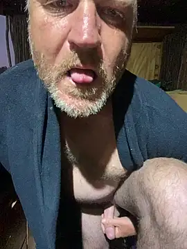 Snapshot of sexycouple109 chatting on December 16, 2:49 am sexycouple109 online show from December 16, 2:49 am