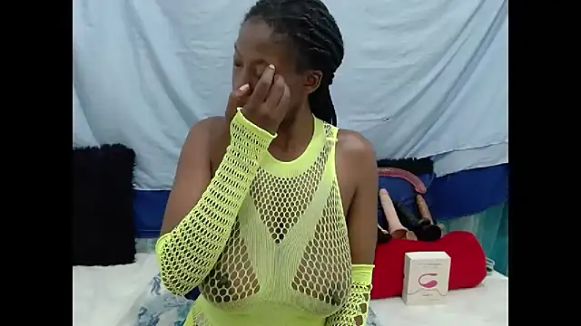 chocolatemix44 online show from April 12, 6:24 pm