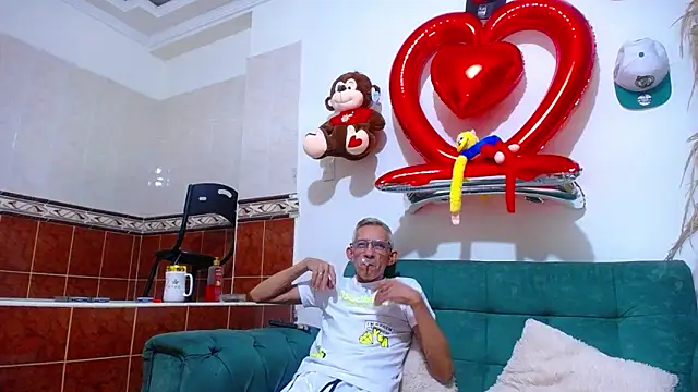 Leon hot X online show from February 16, 12:41 am