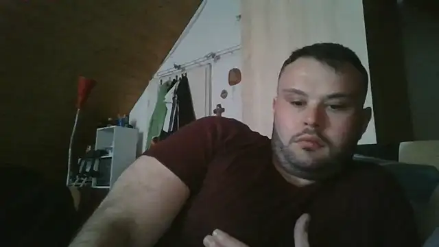 Snapshot of hotshot5395 chatting on March 19, 3:38 pm hotshot5395 online show from March 19, 3:38 pm