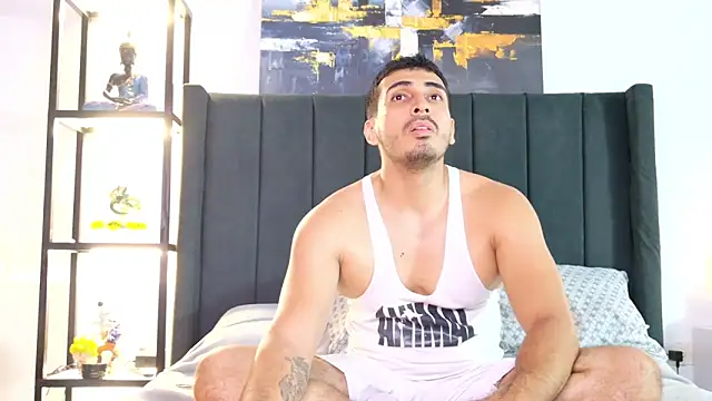 muscle ares online show from May 18, 11:21 pm