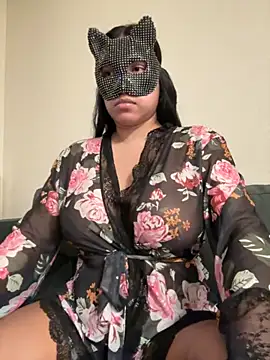 Snapshot of Blzsugar chatting on November 4, 3:05 am Blzsugar online show from November 4, 3:05 am