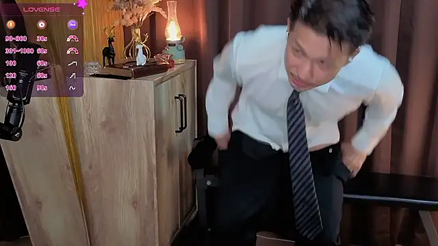 HARU-outdoor-x online show from September 20, 2:18 pm