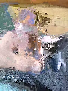 Snapshot of Fucklover011 chatting on January 3, 8:21 am Fucklover011 online show from January 3, 8:21 am