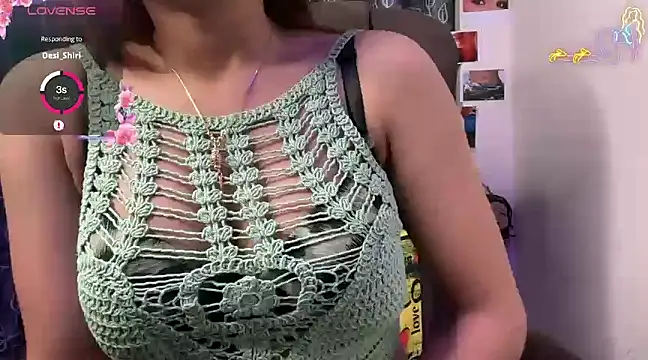 Royal girl 1 online show from December 28, 4:30 pm