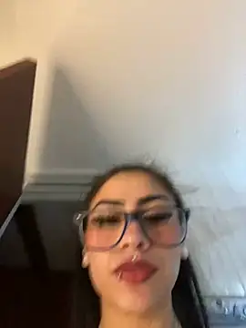 Snapshot of Bunny_sexy01 chatting on January 4, 2:25 am Bunny sexy01 online show from January 4, 2:25 am