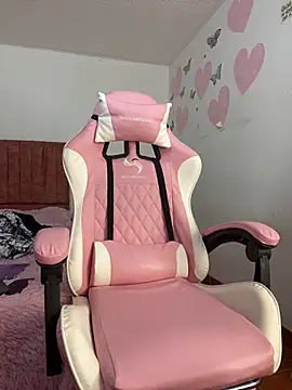 Snapshot of Bunny_sexy01 chatting on October 17, 1:42 am Bunny sexy01 online show from October 17, 1:42 am