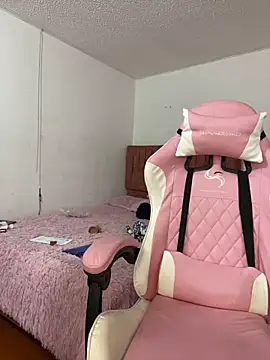 Snapshot of Bunny_sexy01 chatting on November 23, 4:56 am Bunny sexy01 online show from November 23, 4:56 am