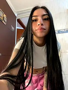 Snapshot of Bunny_sexy01 chatting on December 1, 3:44 am Bunny sexy01 online show from December 1, 3:44 am