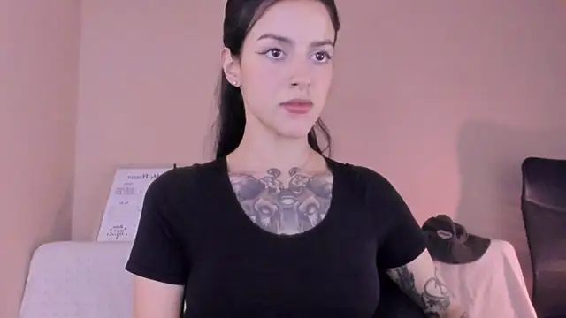 phoenix xx online show from March 28, 12:10 am