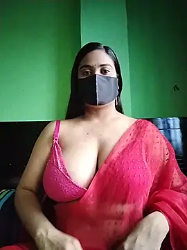 Snapshot of SimaRoy- chatting on August 1, 1:38 am SimaRoy- online show from August 1, 1:38 am