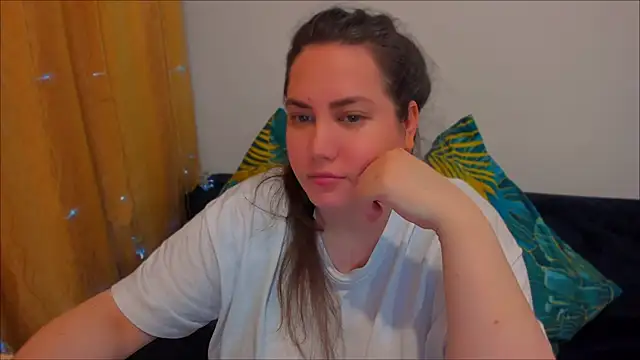  madalexa  online show from December 10, 6:28 pm