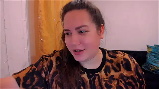  madalexa  online show from February 5, 2:05 pm