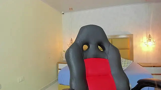 LARSONMIA online show from September 19, 12:17 pm