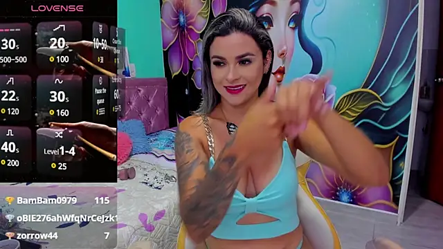 Snapshot of mia_bigtits17 chatting on March 9, 5:39 pm mia bigtits17 online show from March 9, 5:39 pm