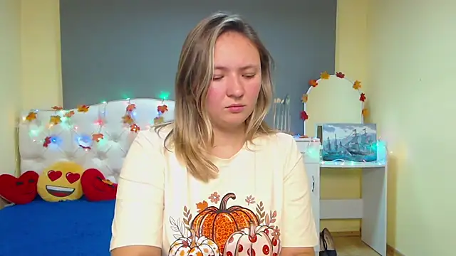 SallyVerda online show from November 12, 7:13 pm