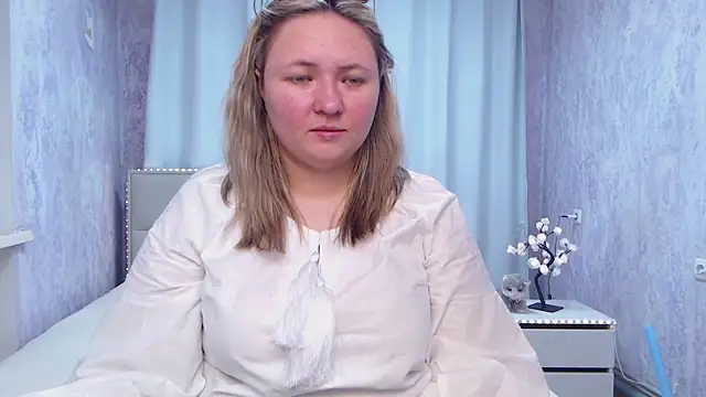 Snapshot of SallyVerda chatting on May 21, 5:20 pm SallyVerda online show from May 21, 5:20 pm