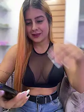 Amber Martins  online show from March 7, 12:07 am