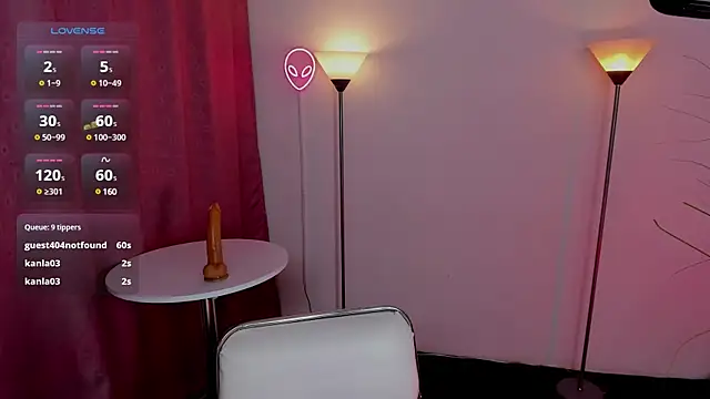 Dayanna tecca online show from March 13, 2:05 am