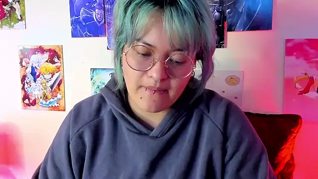 Snapshot of lucky-leah chatting on January 16, 3:34 am lucky-leah online show from January 16, 3:34 am