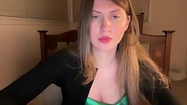 YUMIandbigWOLF online show from March 28, 4:34 am