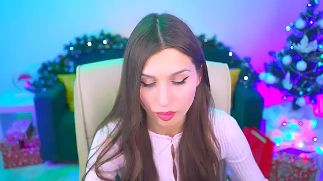 MollyPerry online show from December 8, 6:17 pm