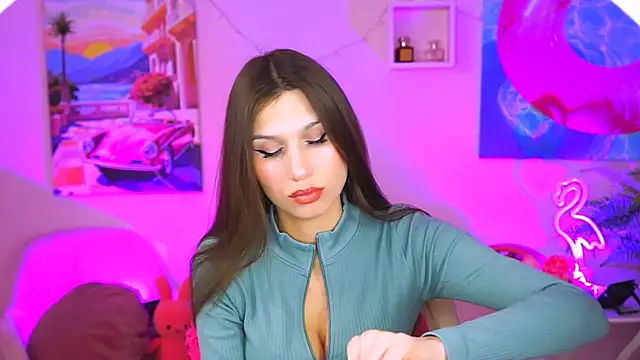 MollyPerry online show from February 16, 3:59 pm