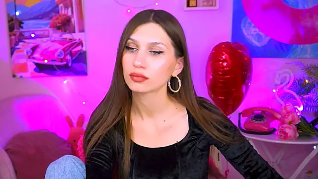 MollyPerry online show from February 20, 1:25 am