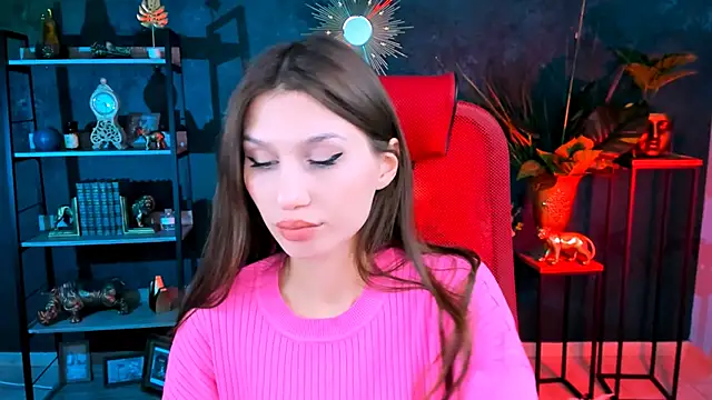 MollyPerry online show from February 22, 4:09 pm