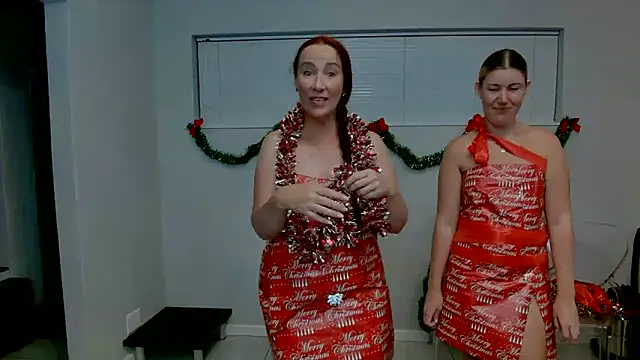 C1eopatra online show from December 15, 6:26 pm