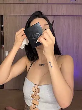 Ambar R0SSE online show from October 10, 2:54 am