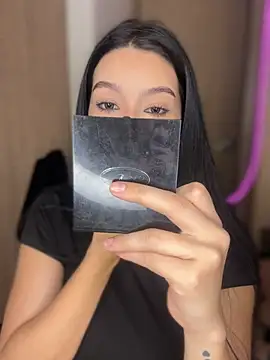 Ambar R0SSE online show from January 17, 3:22 am