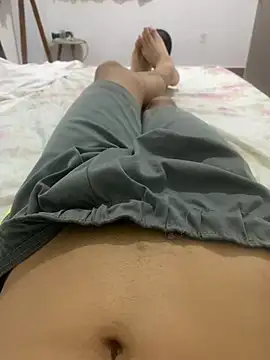 Snapshot of rafahpirusudo chatting on February 11, 8:47 pm rafahpirusudo online show from February 11, 8:47 pm