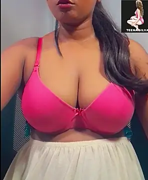 Snapshot of SLteena chatting on October 5, 3:10 pm SLteena online show from October 5, 3:10 pm