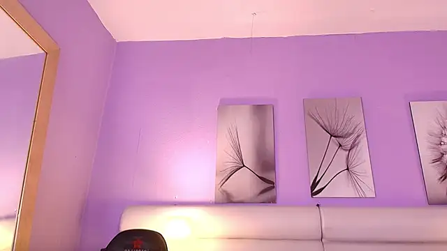 milan sweet online show from April 21, 9:28 pm