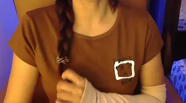  Blue Ruubyy  online show from March 11, 4:40 pm