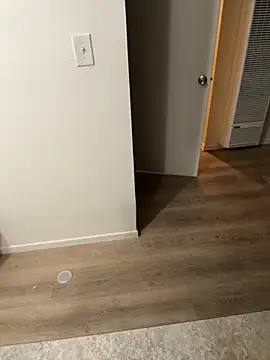 Snapshot of Drummajor chatting on November 26, 1:39 am Drummajor online show from November 26, 1:39 am